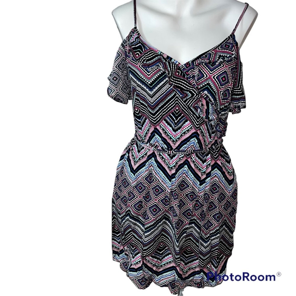 Candies woman’s dress size small multicolor, great condition!